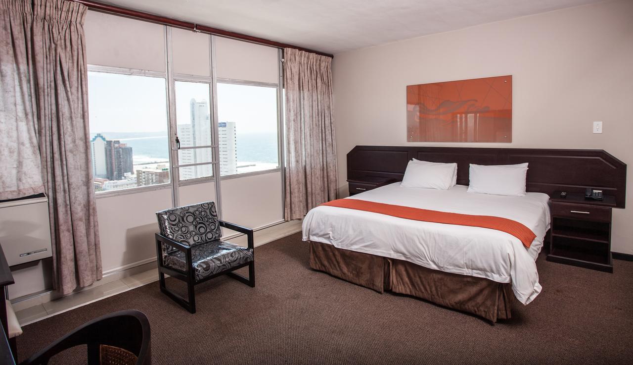 โคสต์แลนด์ เดอร์บัน เซลฟ์ แคเตอริง ฮฮลิเดย์ อพาร์ตเมนต์ เดอร์บัน ซีบีดี Aparthotel ภายนอก รูปภาพ