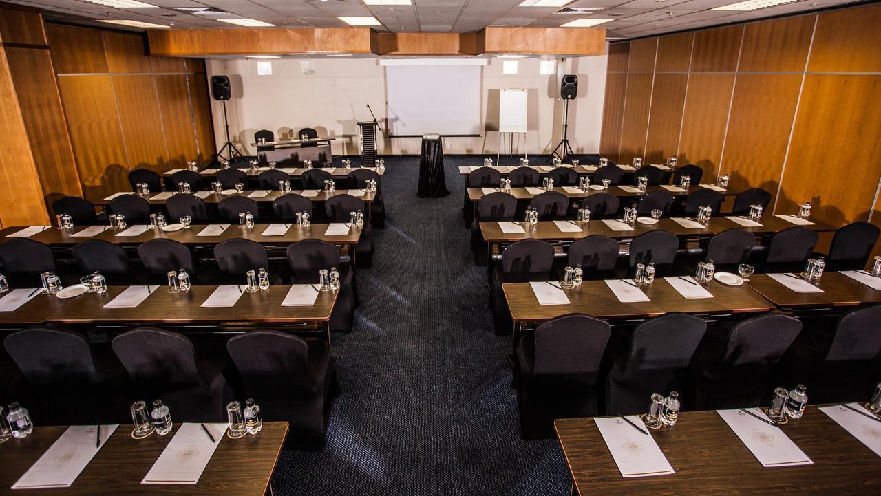 โคสต์แลนด์ เดอร์บัน เซลฟ์ แคเตอริง ฮฮลิเดย์ อพาร์ตเมนต์ เดอร์บัน ซีบีดี Aparthotel ภายนอก รูปภาพ