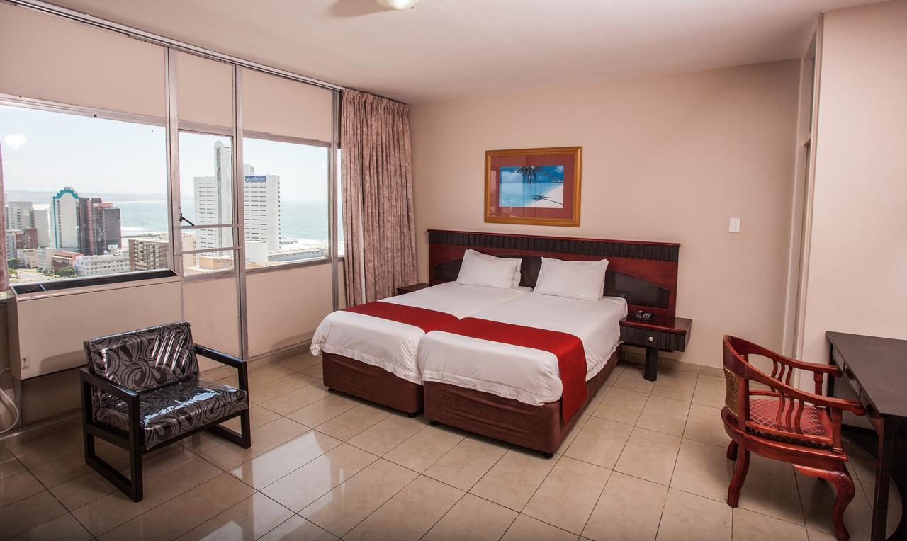 โคสต์แลนด์ เดอร์บัน เซลฟ์ แคเตอริง ฮฮลิเดย์ อพาร์ตเมนต์ เดอร์บัน ซีบีดี Aparthotel ภายนอก รูปภาพ