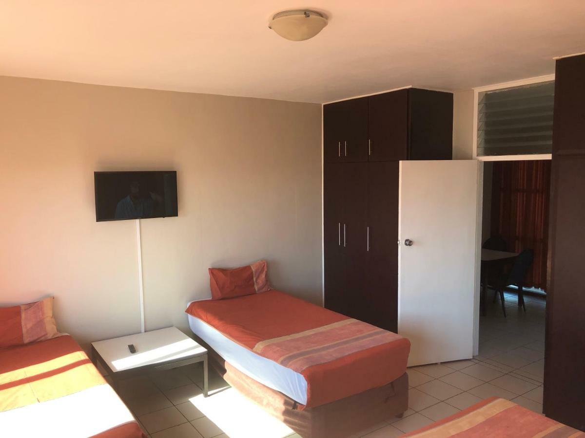 โคสต์แลนด์ เดอร์บัน เซลฟ์ แคเตอริง ฮฮลิเดย์ อพาร์ตเมนต์ เดอร์บัน ซีบีดี Aparthotel ภายนอก รูปภาพ